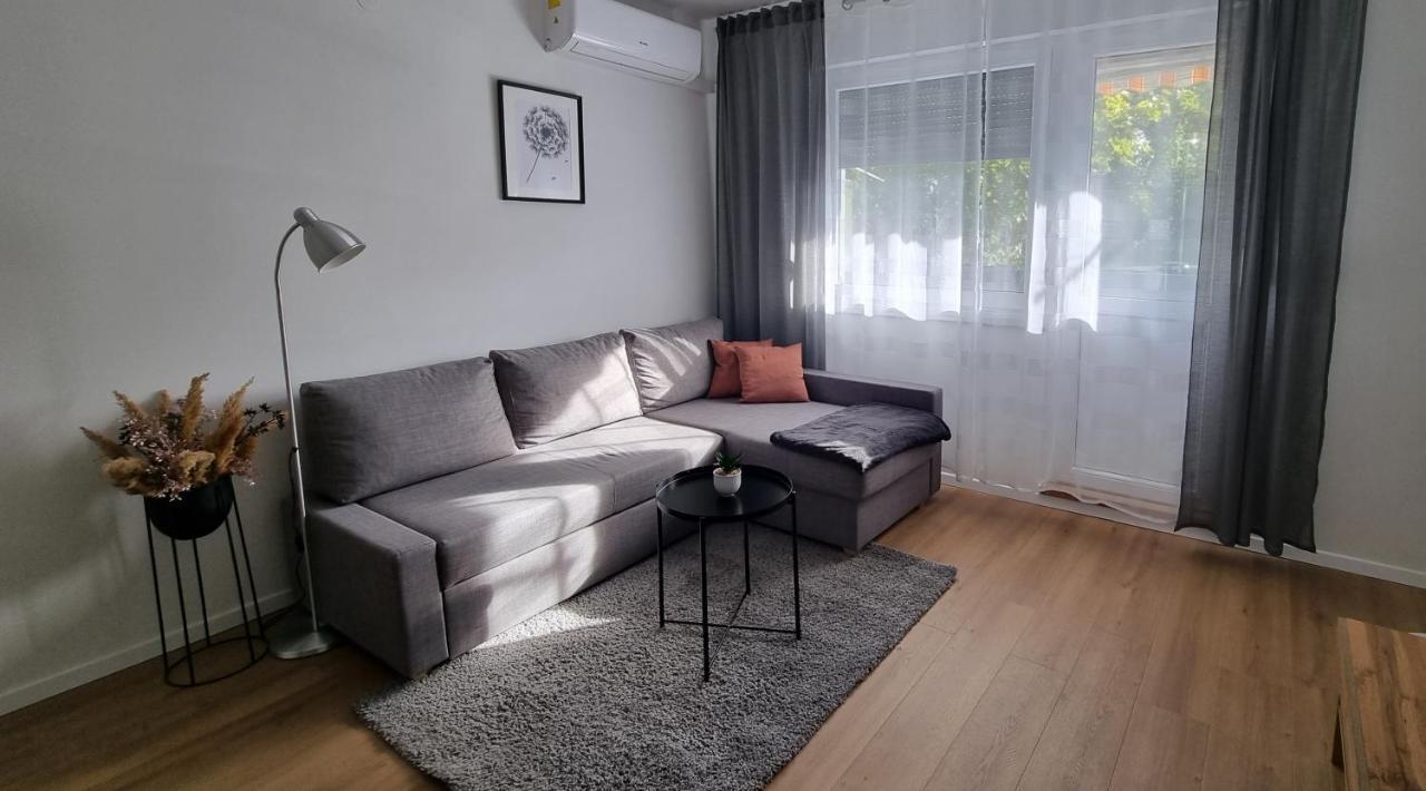 Retfala Inn Osijek Exteriör bild