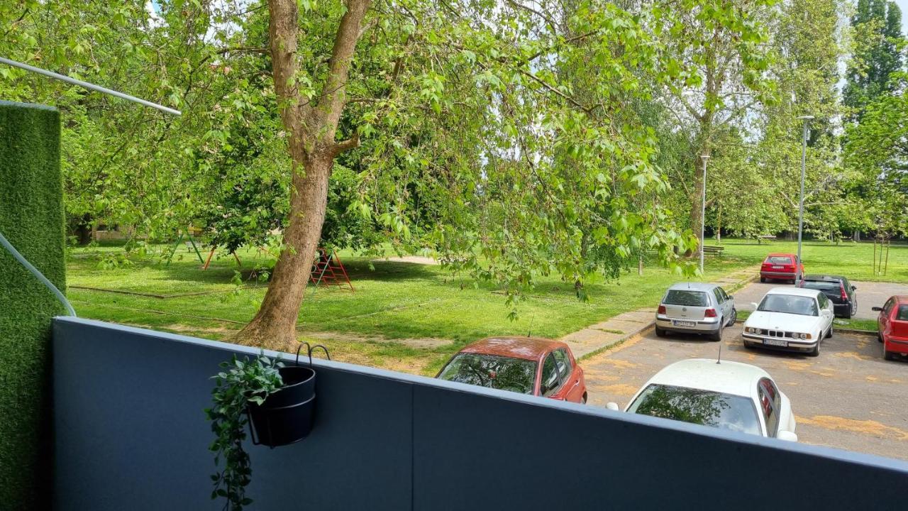 Retfala Inn Osijek Exteriör bild